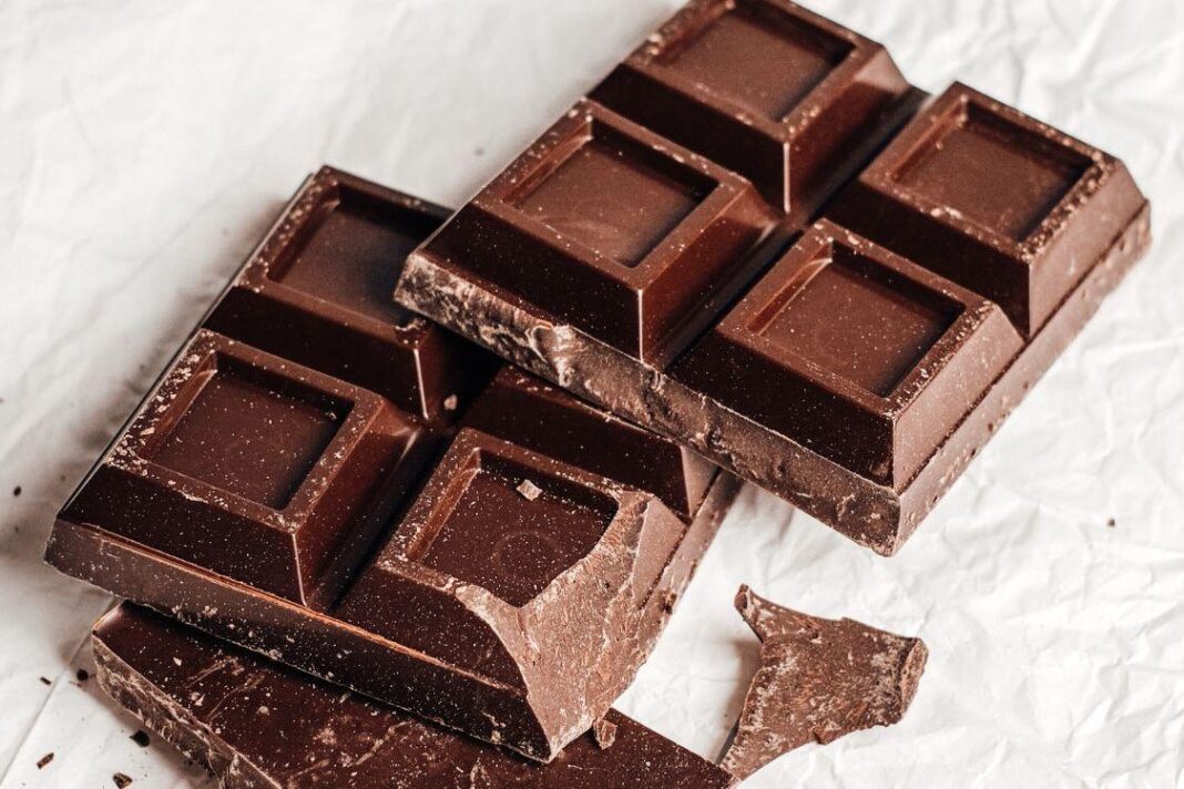 How to boost auditory clarity in 14 days using dark chocolate