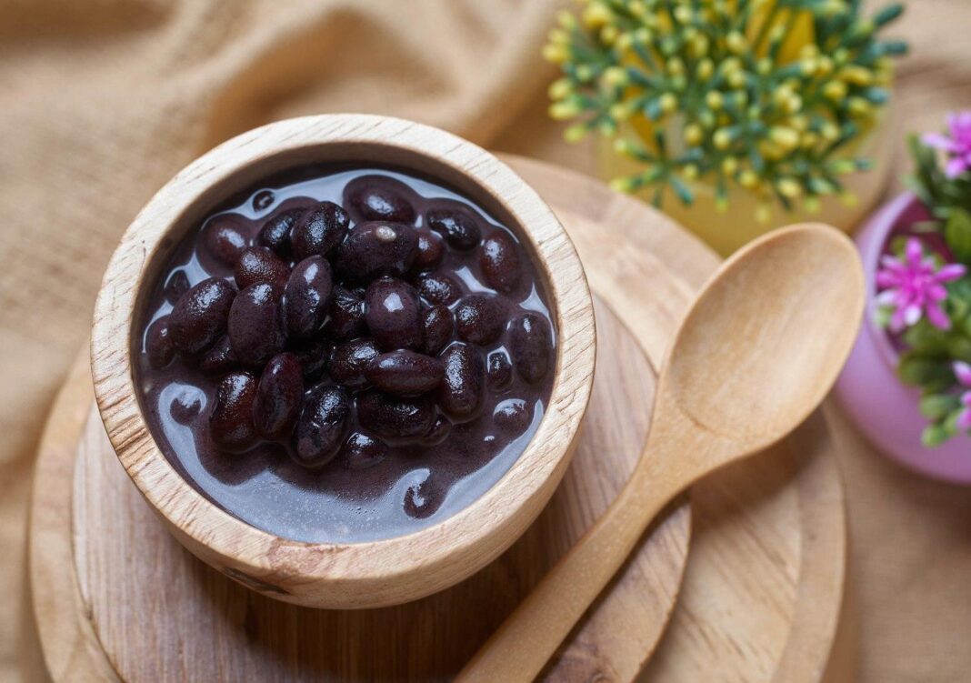 Boost Metabolism and Lose 9kg in 90 Days with Black Beans
