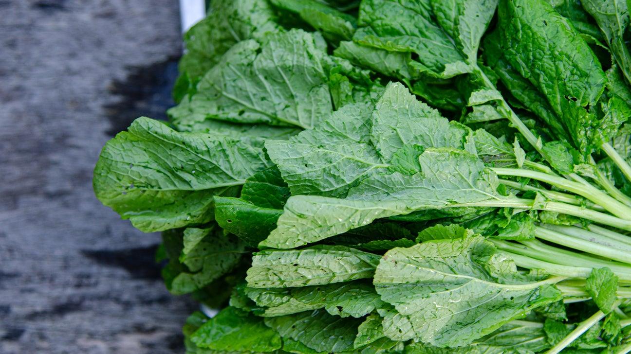 Monitoring Progress and Adjusting Mustard Greens Consumption for Optimal Results