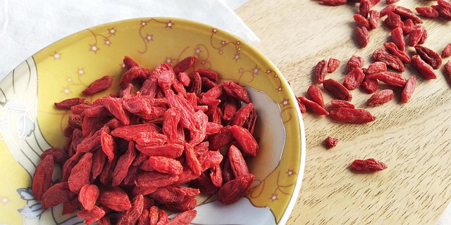Top 13 Health Benefits For Eating Goji Berries Daily