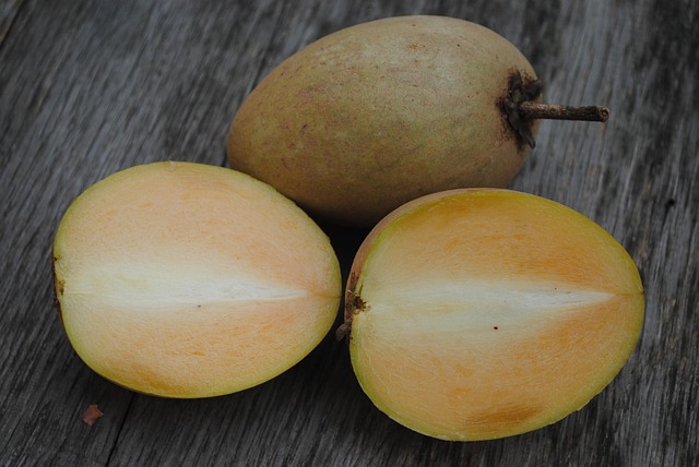Top 6 Health Benefits For Eating Sapodilla Daily
